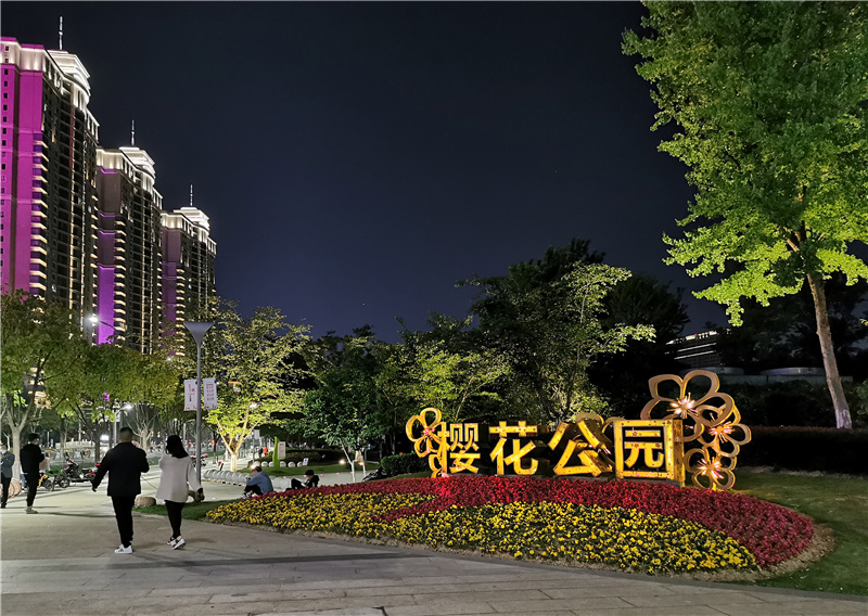 1-21051322061D50.jpg